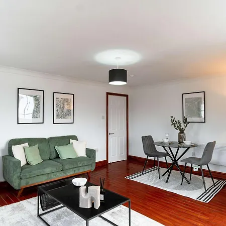 Bright 1 Bed Harbour-side With Balcony Appartamento *